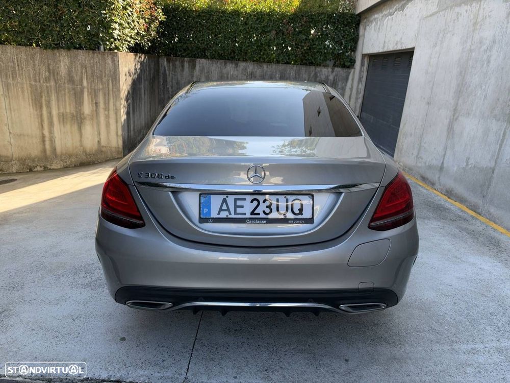 Mercedes-Benz C 300 de AMG Line - 8