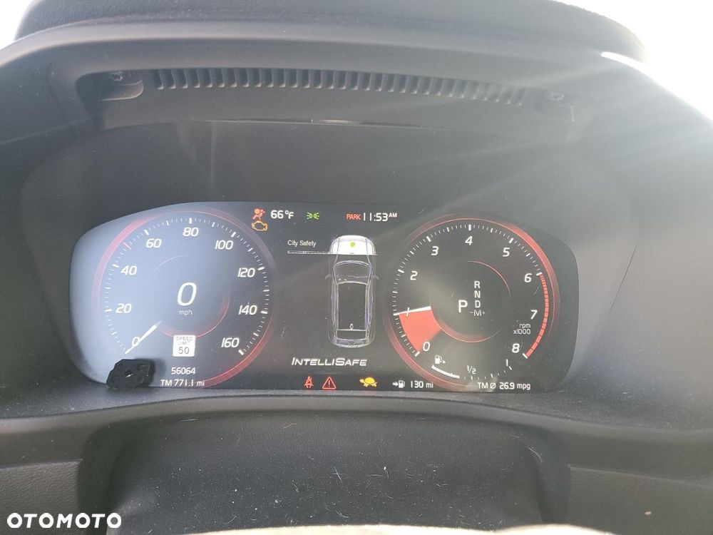 Volvo XC 40 T5 AWD Geartronic R-Design - 9