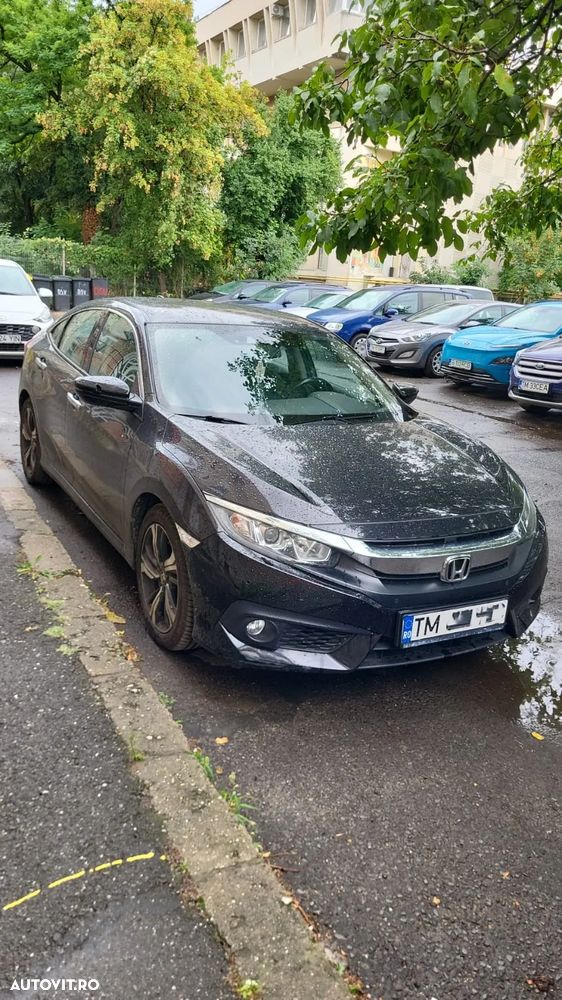 Honda Civic 1.5 VTEC Turbo Elegance Navi - 3