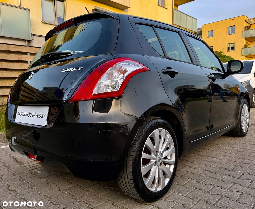 Suzuki Swift 1.2 Premium - 4