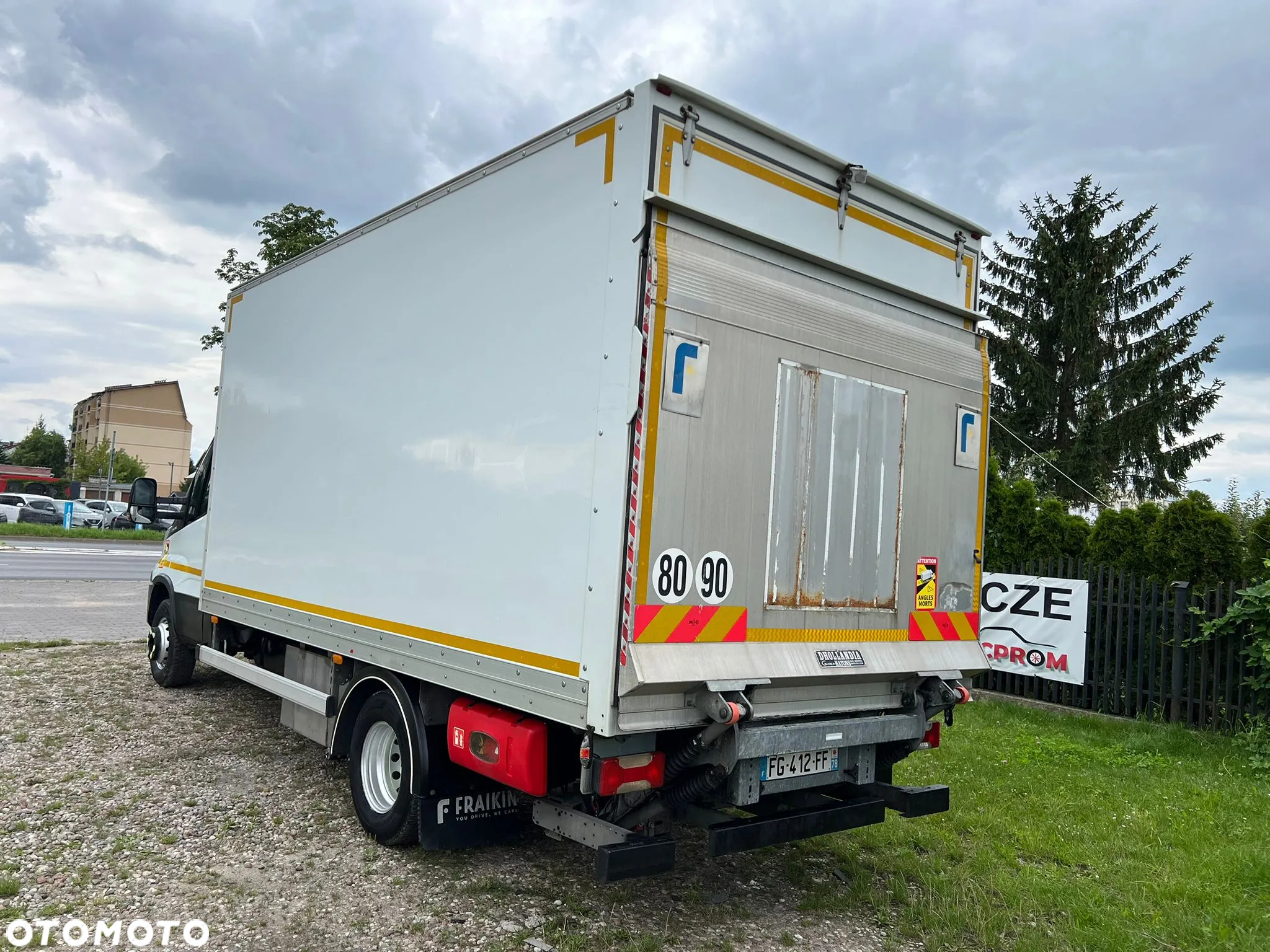 Iveco Kontener+Winda 70c18 - 6