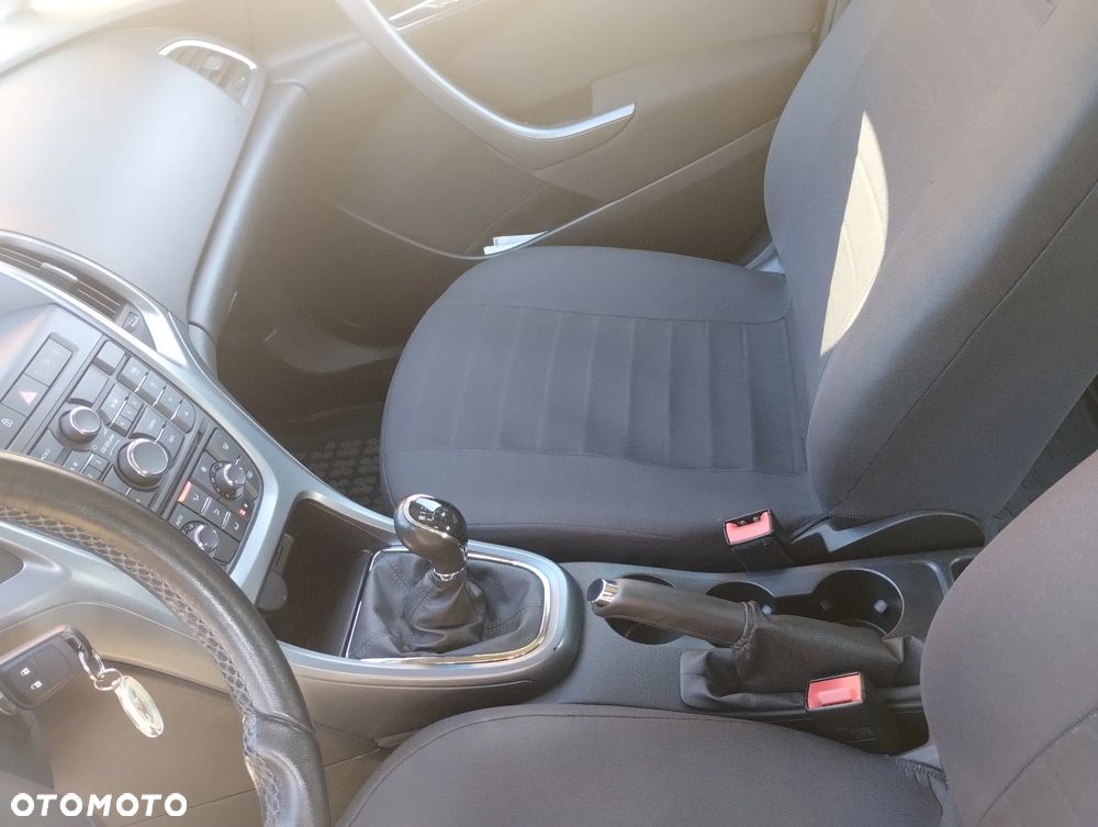 Opel Astra 1.4 Turbo ecoFLEX Start/Stop - 24