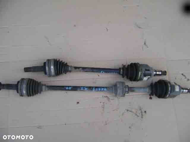 Toyota Yaris I 1.0 VVTI 99-05 polos poloska lewa prawa  P26080567 p26080568 - 2