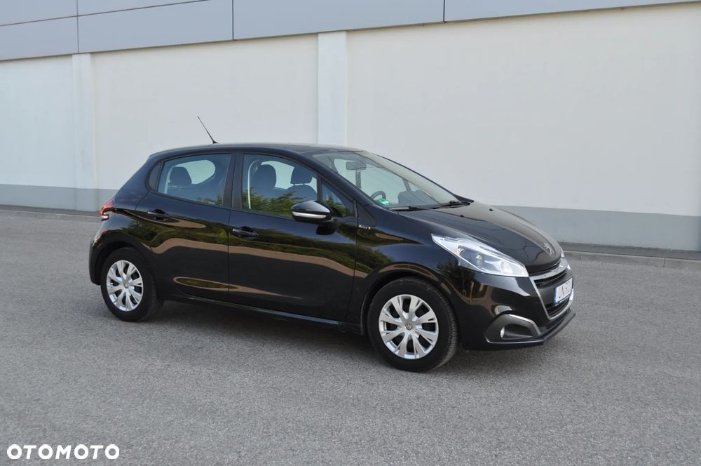 Peugeot 208 - 6