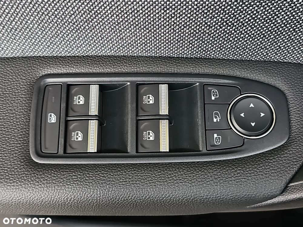 Renault Captur 1.0 TCe Techno - 13