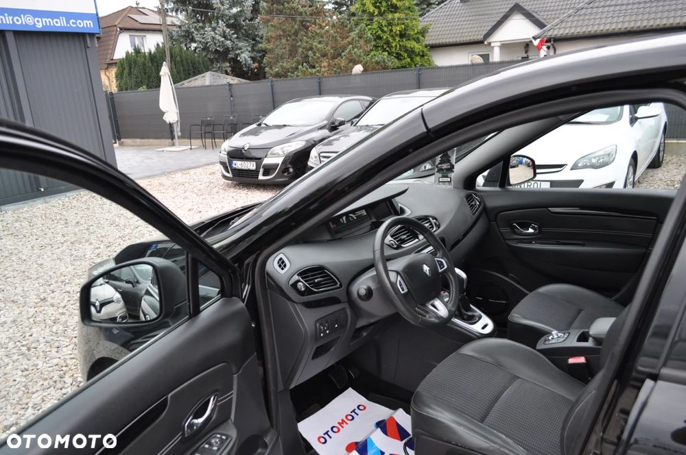 Renault Scenic 1.5 dCi Bose EDC - 13