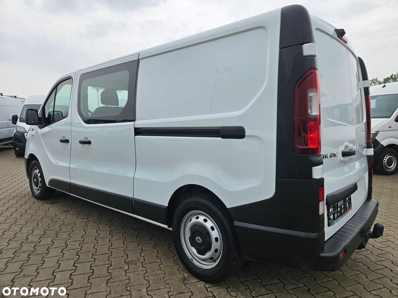 Renault Trafic Long *64900zł NETTO* Brygadówka 6 osób 1,6 dCi/125KM - 13