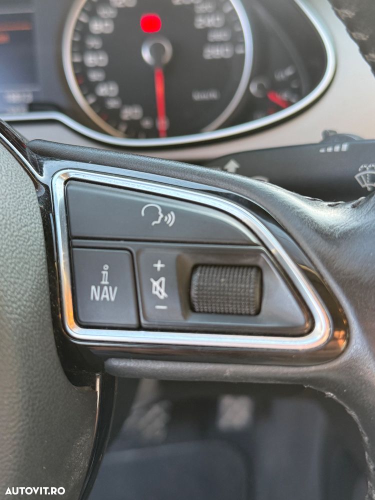 Audi A4 2.0 TDI Multitronic - 11