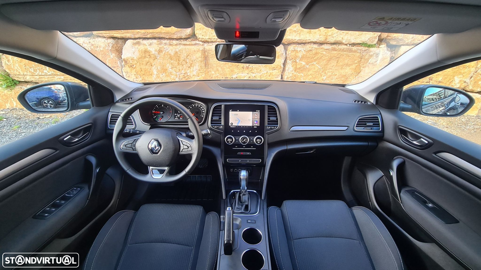 Renault Mégane 1.5 Blue dCi Intens EDC - 9