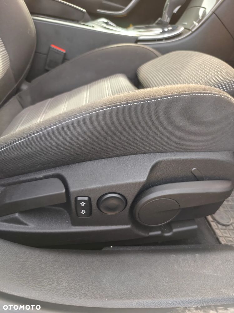 Opel Insignia - 14