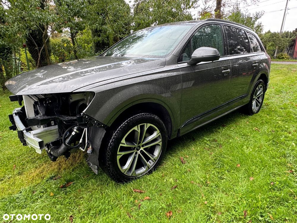 Audi Q7 - 9