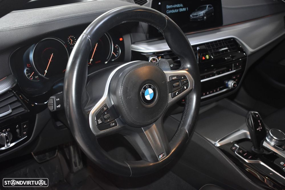 BMW 520 d Pack M Auto - 25