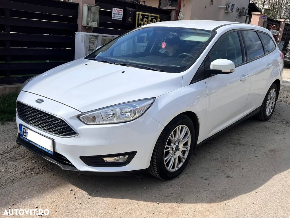 Ford Focus 1.0 EcoBoost Trend Edition - 16