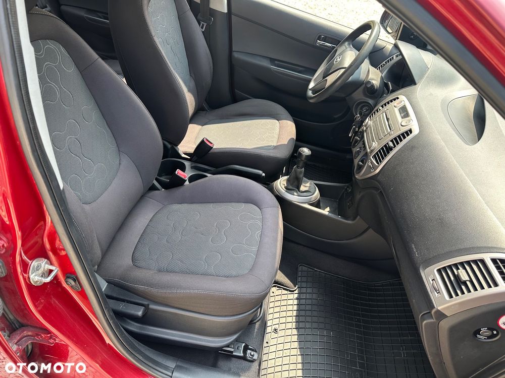 Hyundai i20 1.2 Classic + - 9