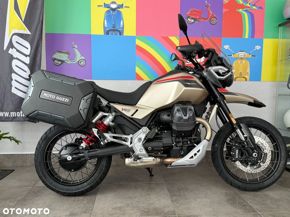 Moto Guzzi V85 - 4