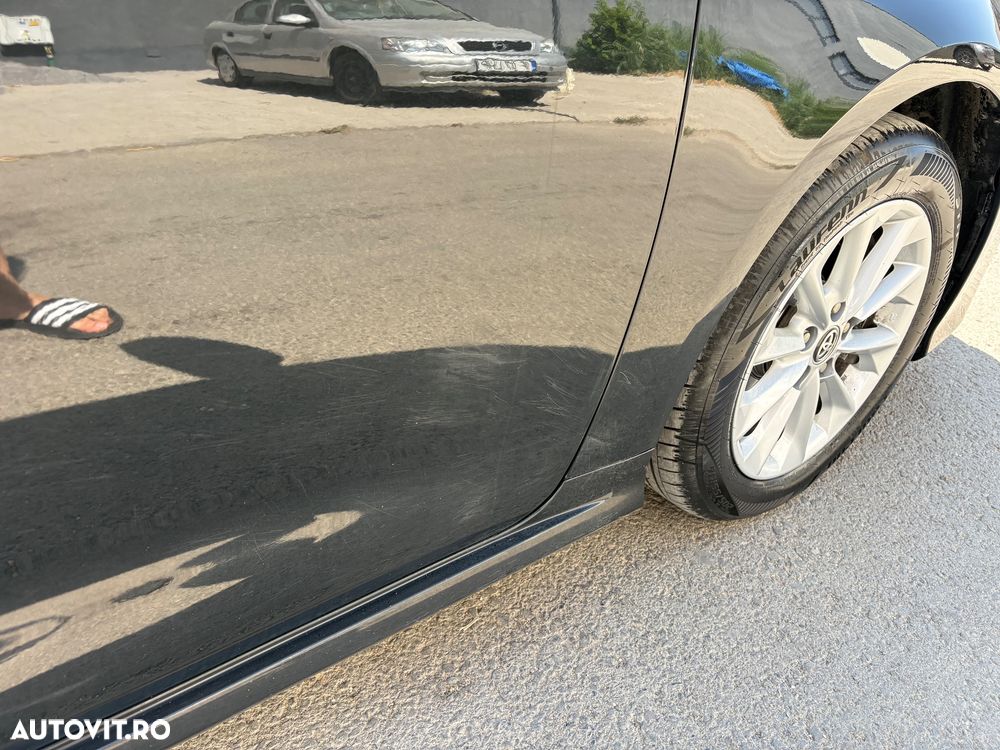 Toyota Corolla 1.6 Dynamic - 12