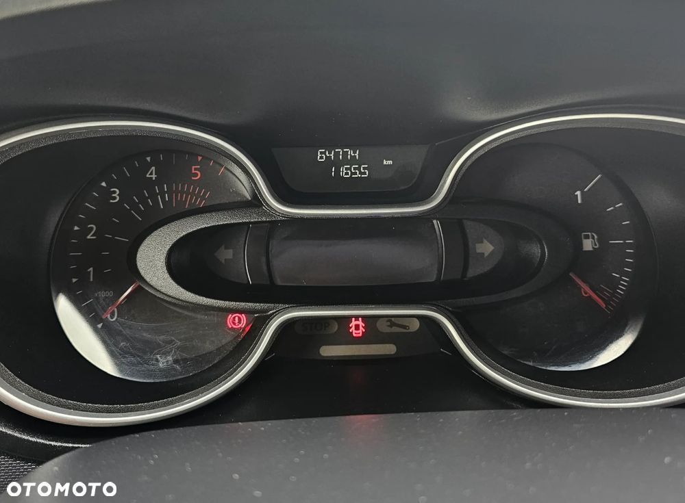 Renault TRAFIC - 10