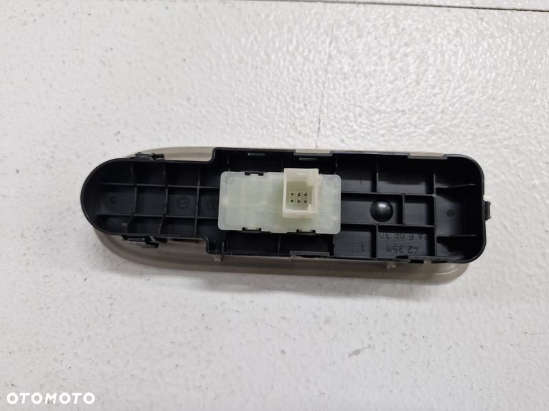 PEUGEOT 508 1 I PRZEŁĄCZNIK PRZYCISK PANEL SZYB PRAWY PRZÓD PRZEDNI 98026388BK - 5