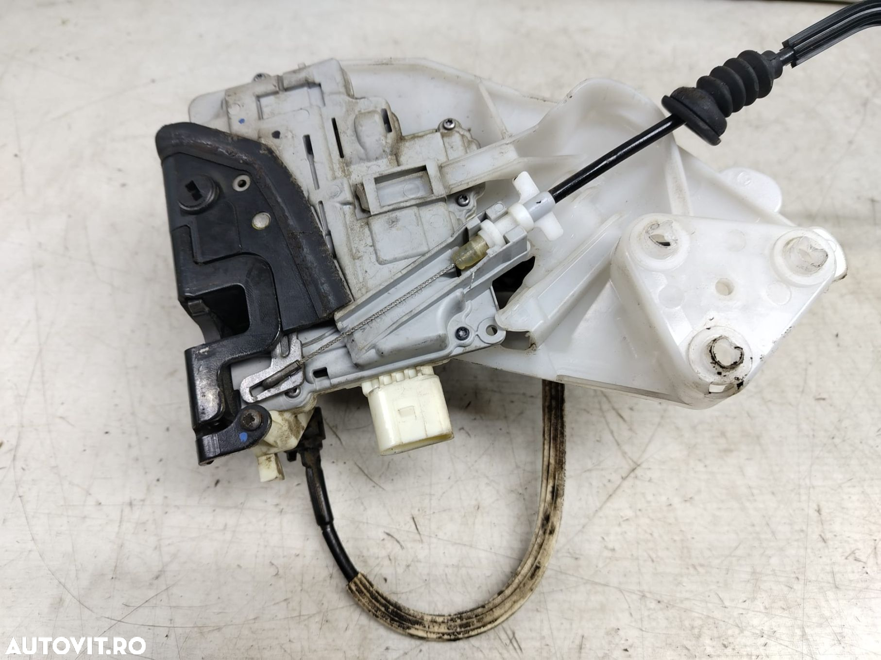 Broasca usa stanga spate 3c4839015A Volkswagen VW Passat B6 [2005 - 2 - 2