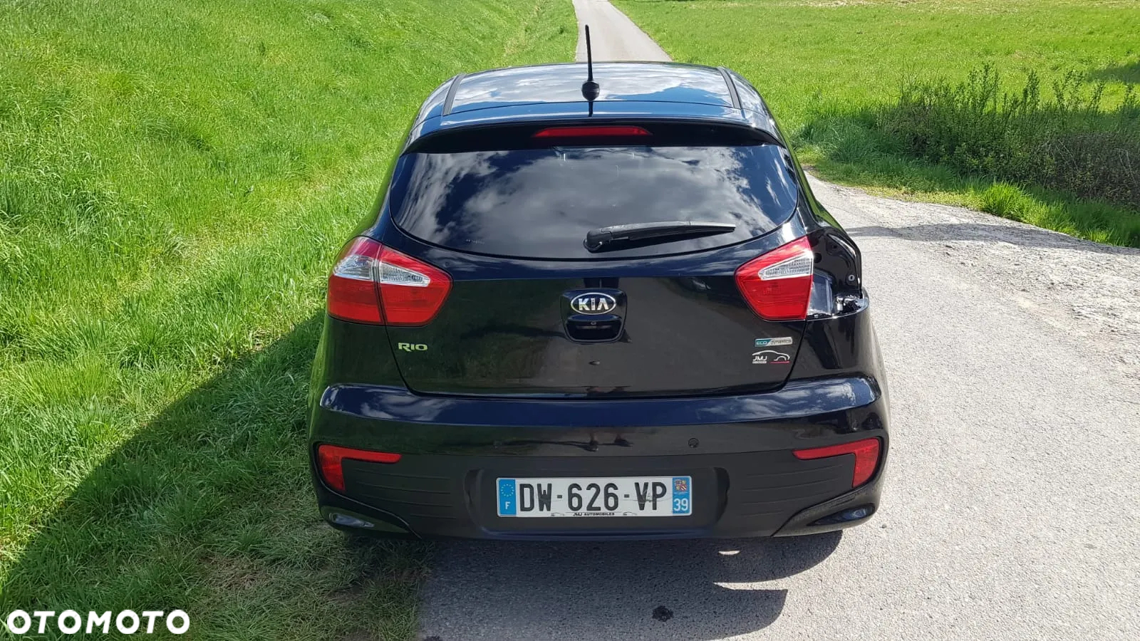 Kia Rio - 4