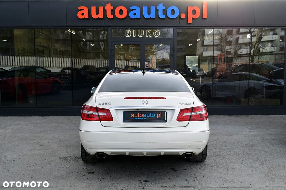 Mercedes-Benz Klasa E 350 4-Matic - 16