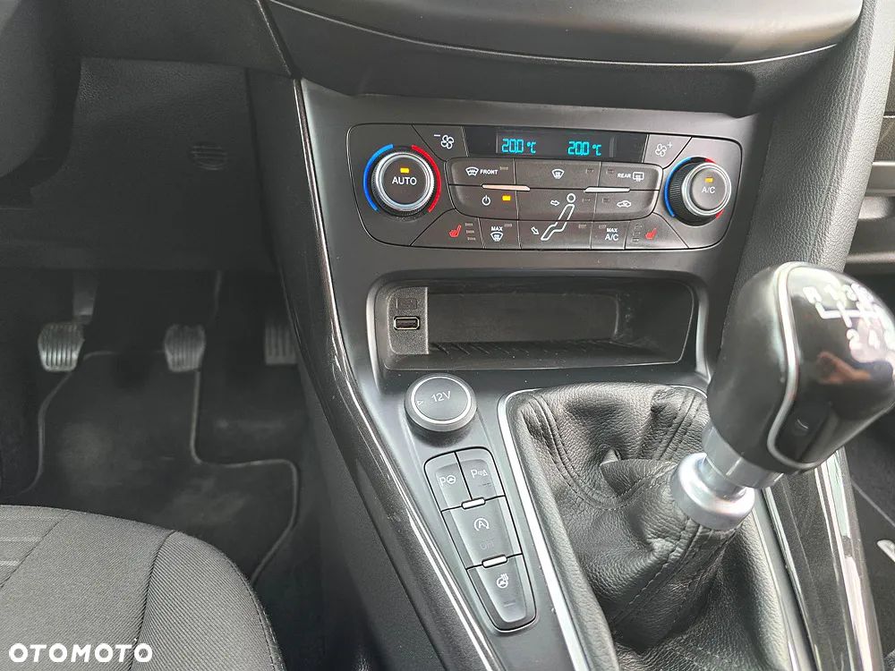 Ford Focus 1.5 EcoBlue SCR Titanium - 30