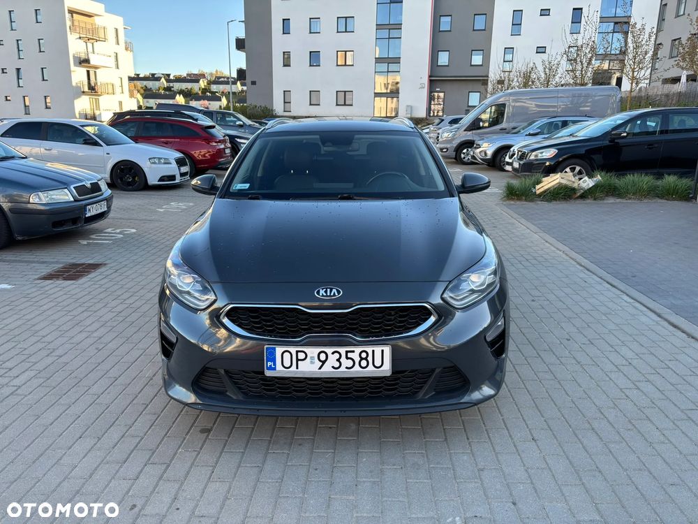 Kia Ceed 1.6 CRDi mHEV Business Line - 2