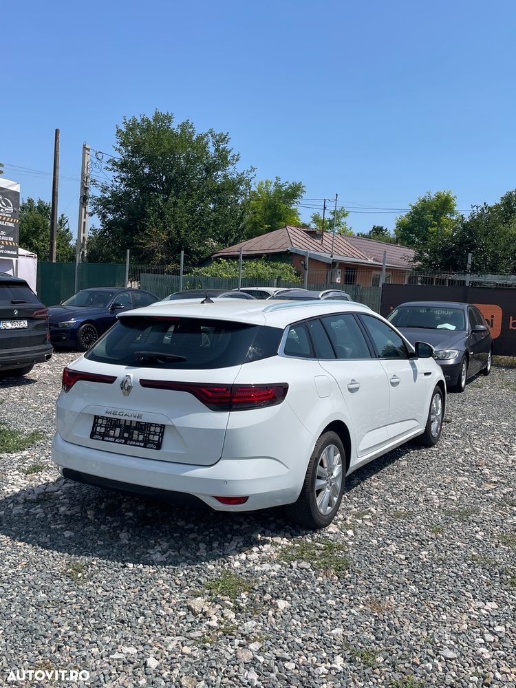 Renault Megane - 9