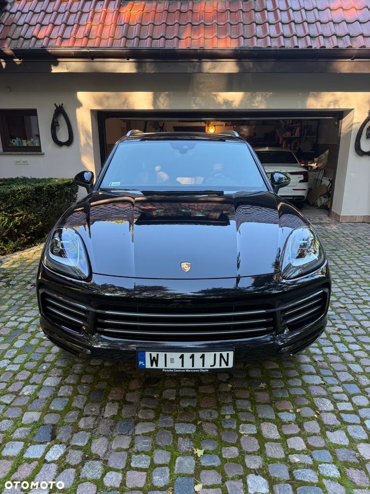 Porsche Cayenne Standard - 4
