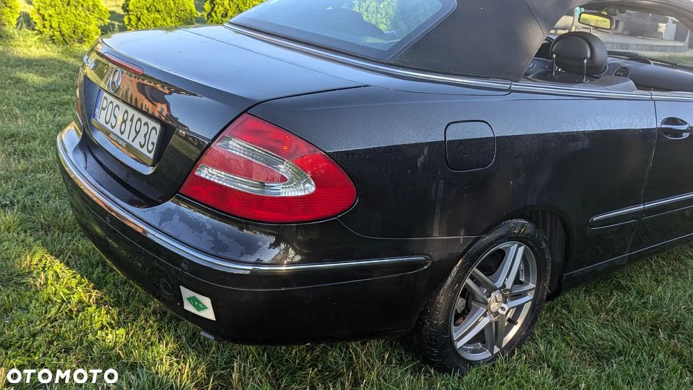 Mercedes-Benz CLK - 22
