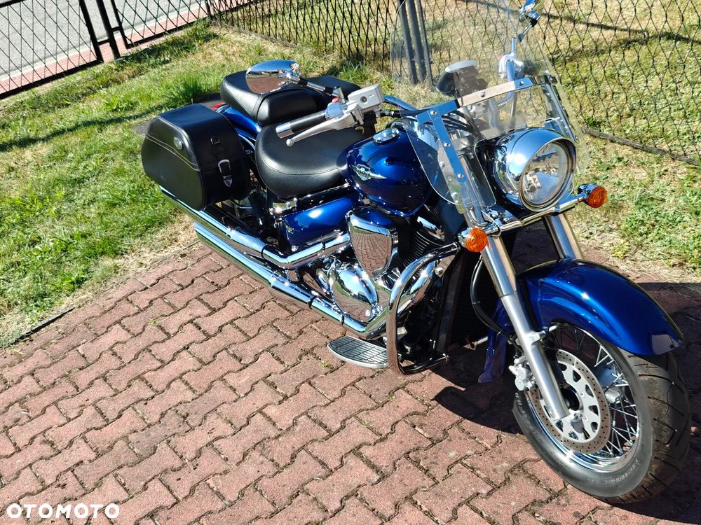Suzuki Intruder - 9
