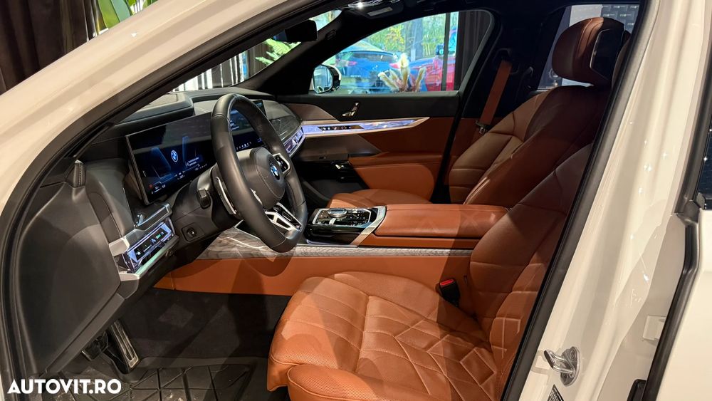 BMW Seria 7 740d xDrive - 15