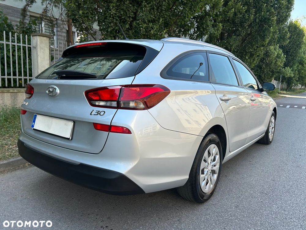 Hyundai i30 1.4 Comfort - 22