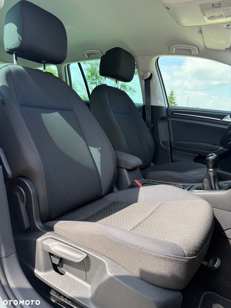 Volkswagen Golf 2.0 TDI SCR United - 22