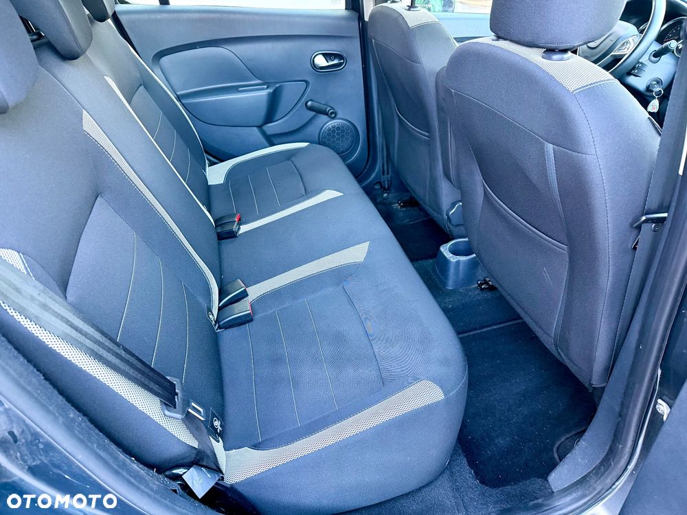 Dacia Sandero Stepway Blue dCi 95 Celebration - 10