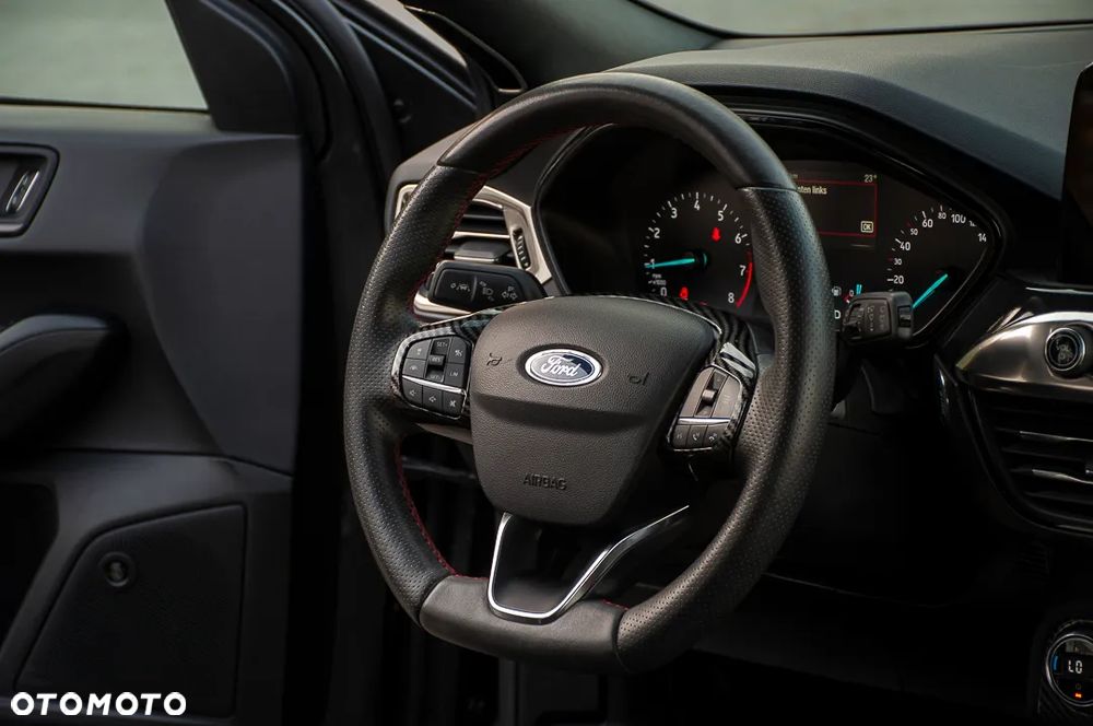 Ford Focus 1.5 EcoBoost STart-Stopp-System ST-LINE - 30