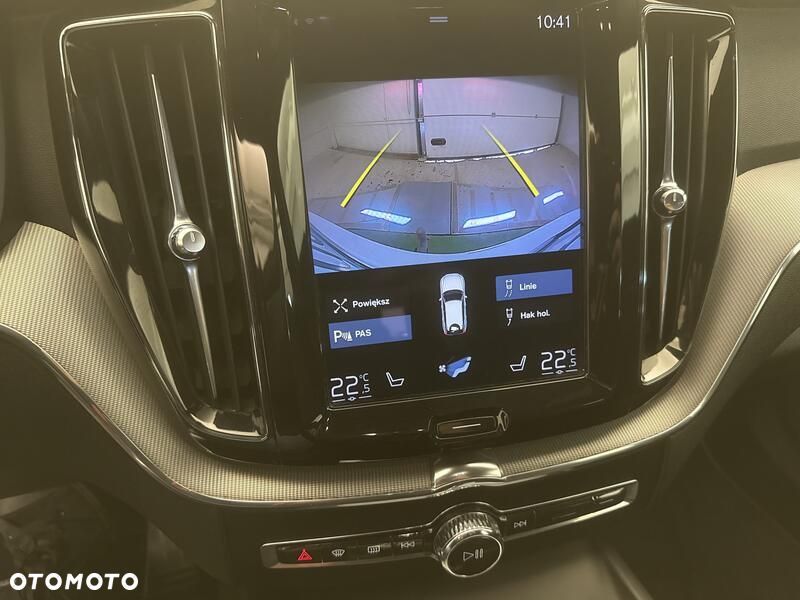 Volvo XC 60 B4 B R-Design - 15