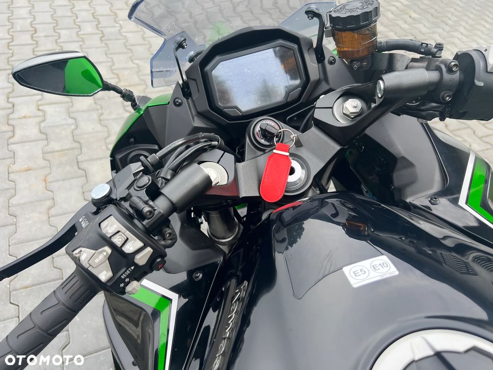 Kawasaki Ninja - 31