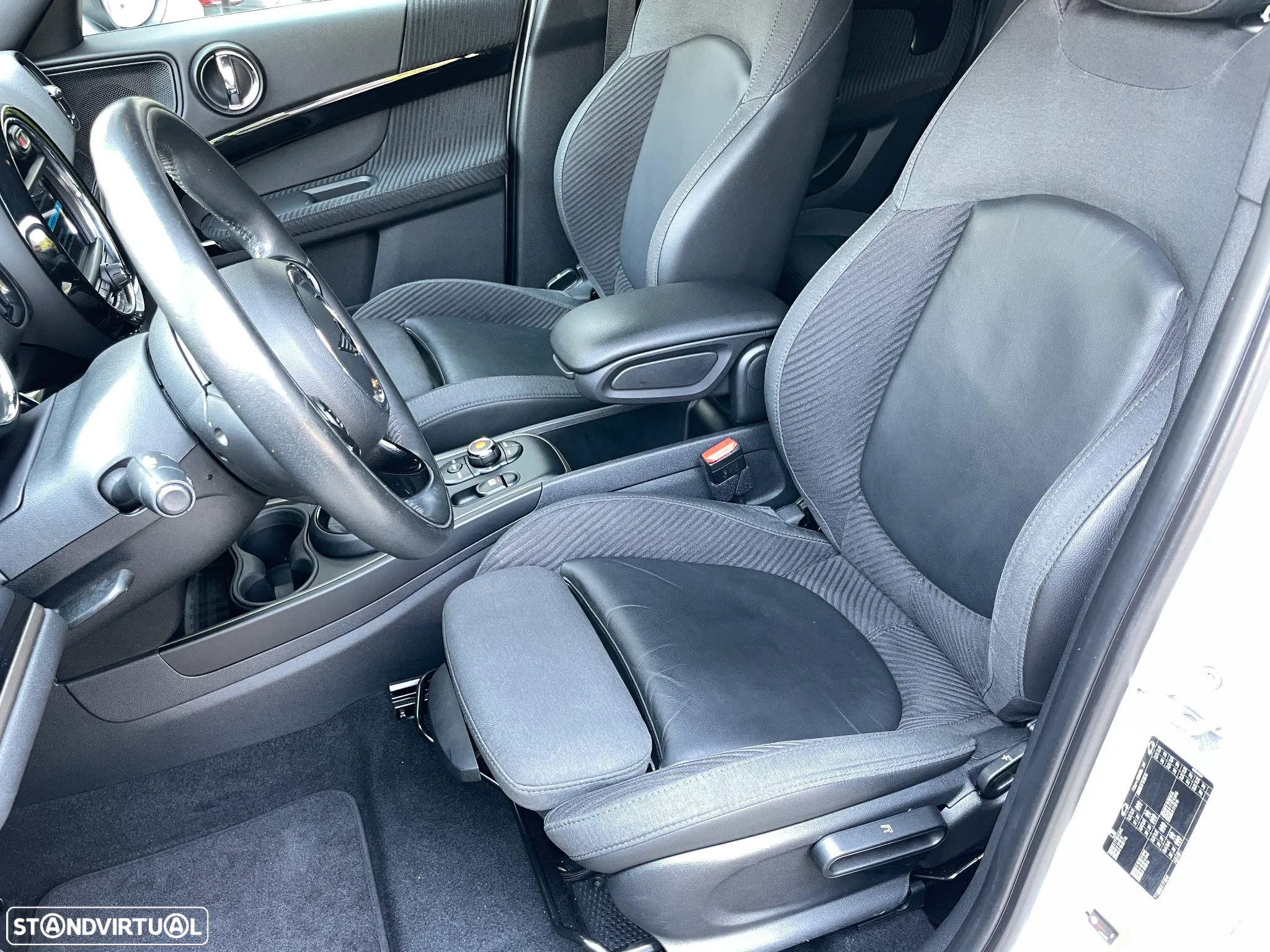MINI Countryman One D Auto - 14