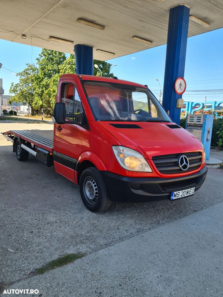 Mercedes-Benz Sprinter - 2