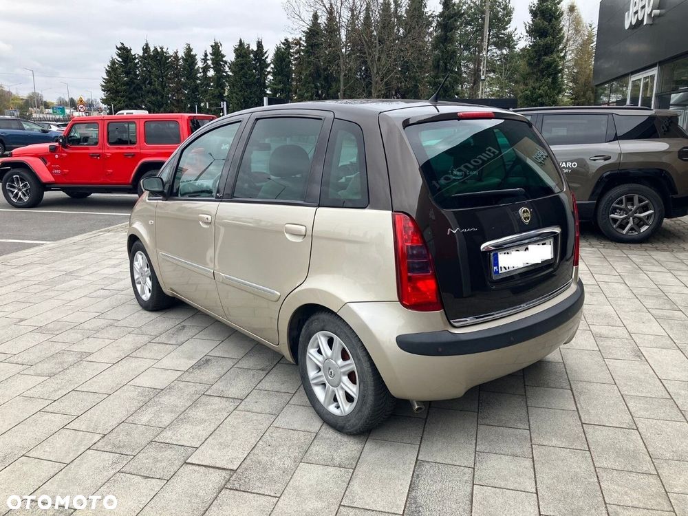 Lancia Musa 1.4 16V Platino - 4