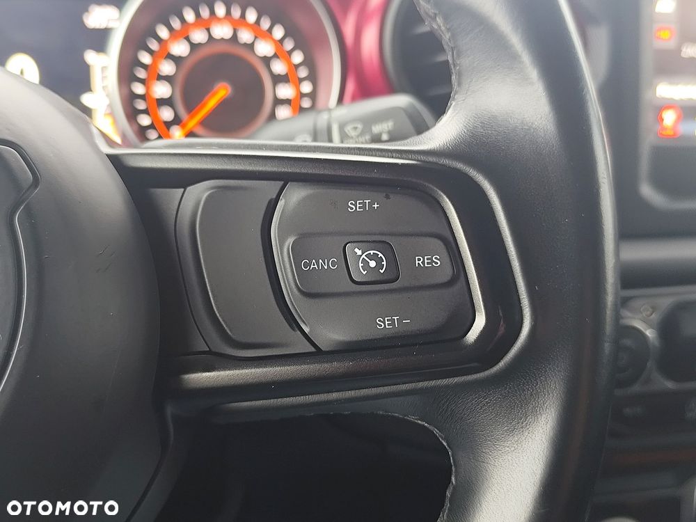 Jeep Wrangler - 21