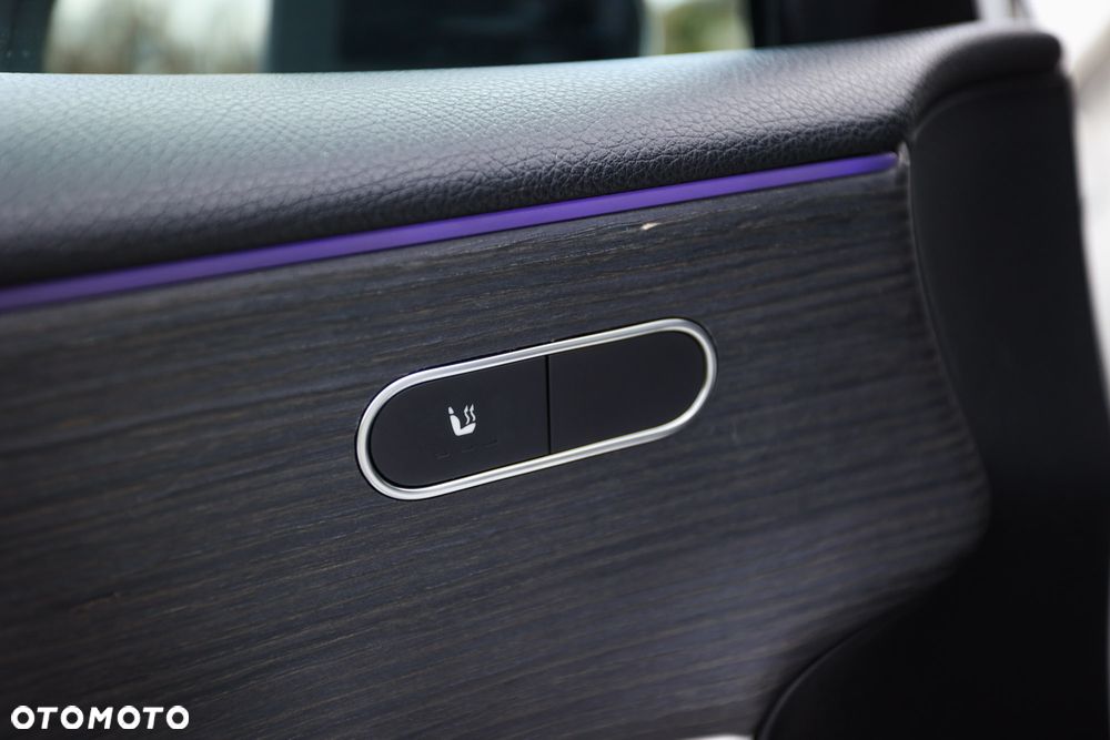 Mercedes-Benz Klasa A 250 AMG Line 7G-DCT - 31