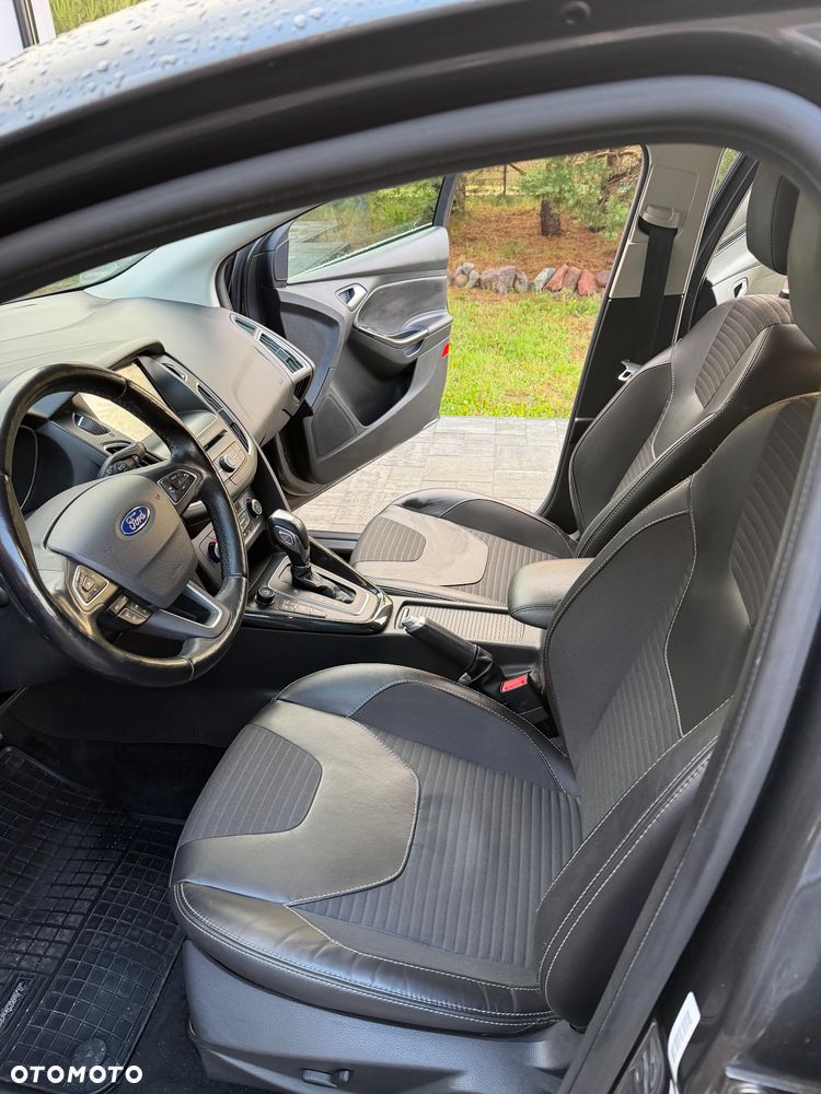 Ford Focus 1.0 EcoBoost Titanium Business - 8