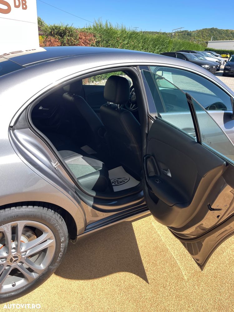 Mercedes-Benz CLA 200 d 8G-DCT - 25