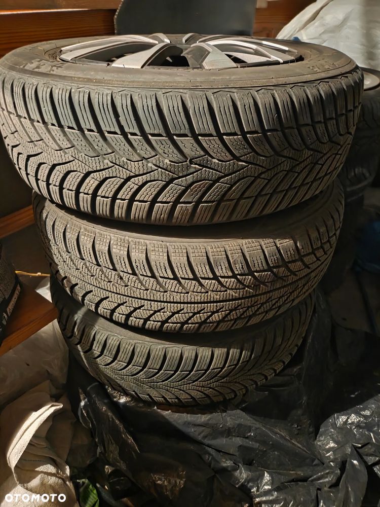 Volkswagen Golf 1.4 Trendline - 36