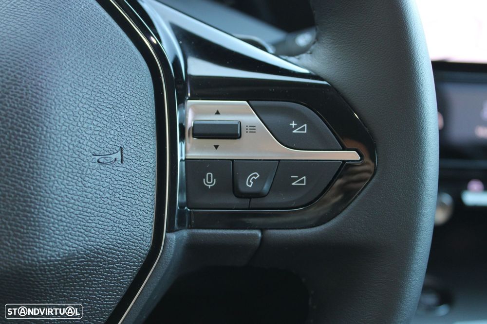 Peugeot 308 1.6 Hybrid Allure Pack e-EAT8 - 23