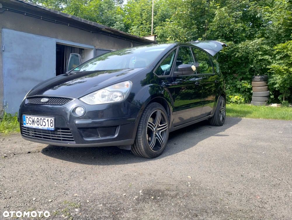 Ford S-Max - 1