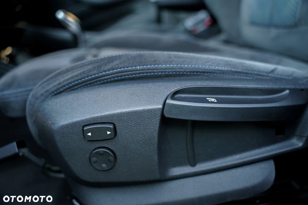 BMW X1 xDrive20d M Sport - 20