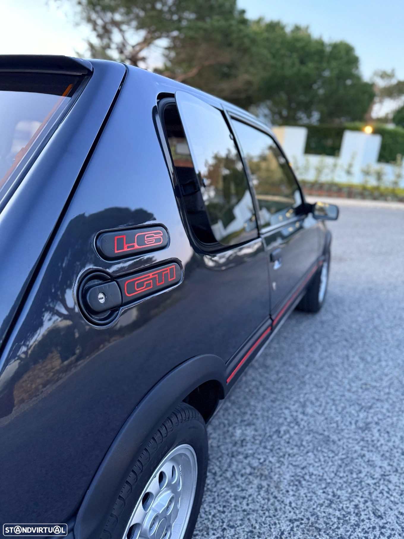 Peugeot 205 1.6 GTi - 6